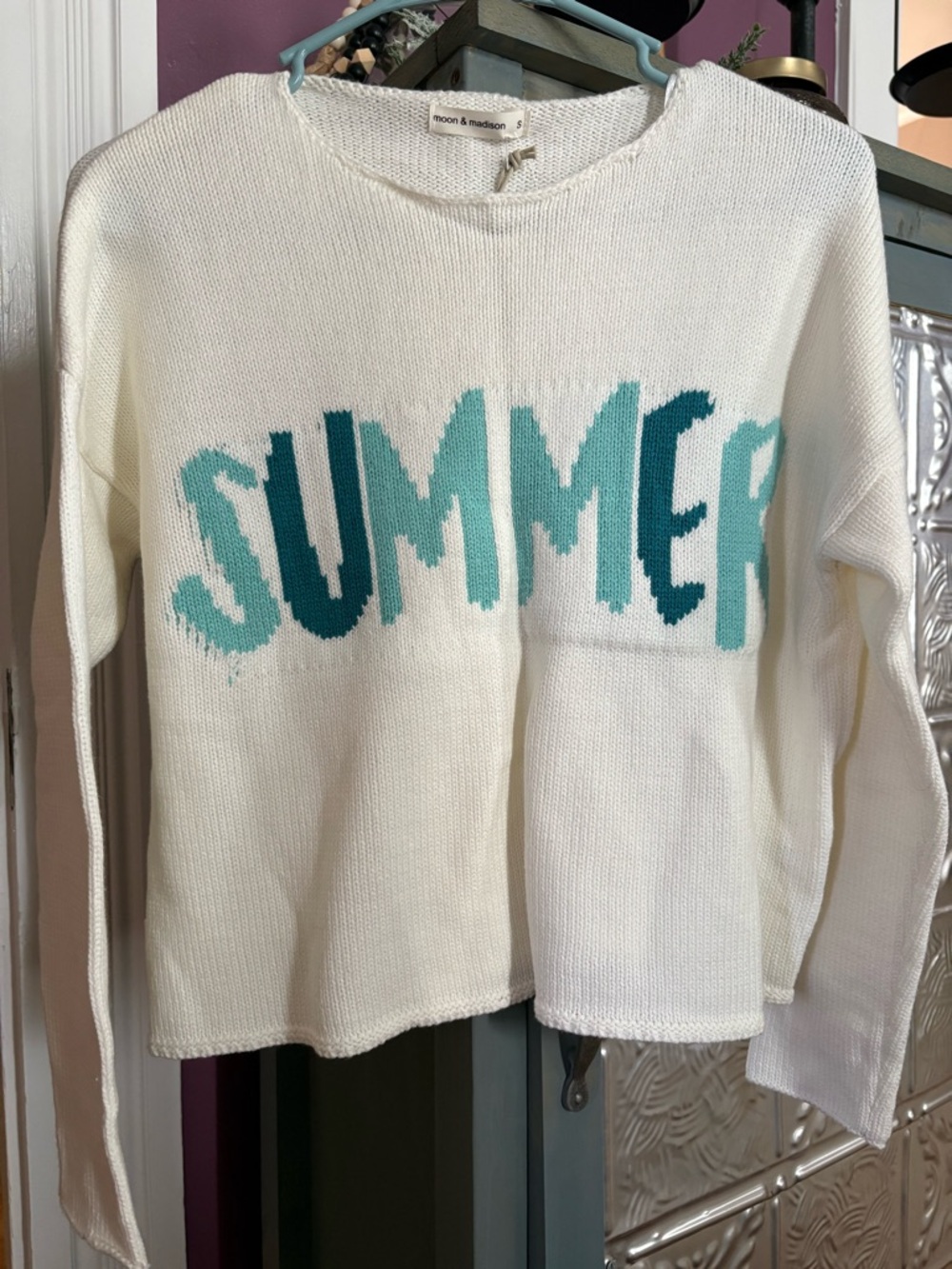 NWT-Moon & Madison "SUMMER" White Knit Sweater